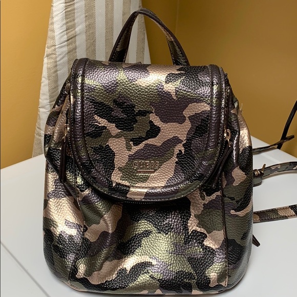 guess terra backpack